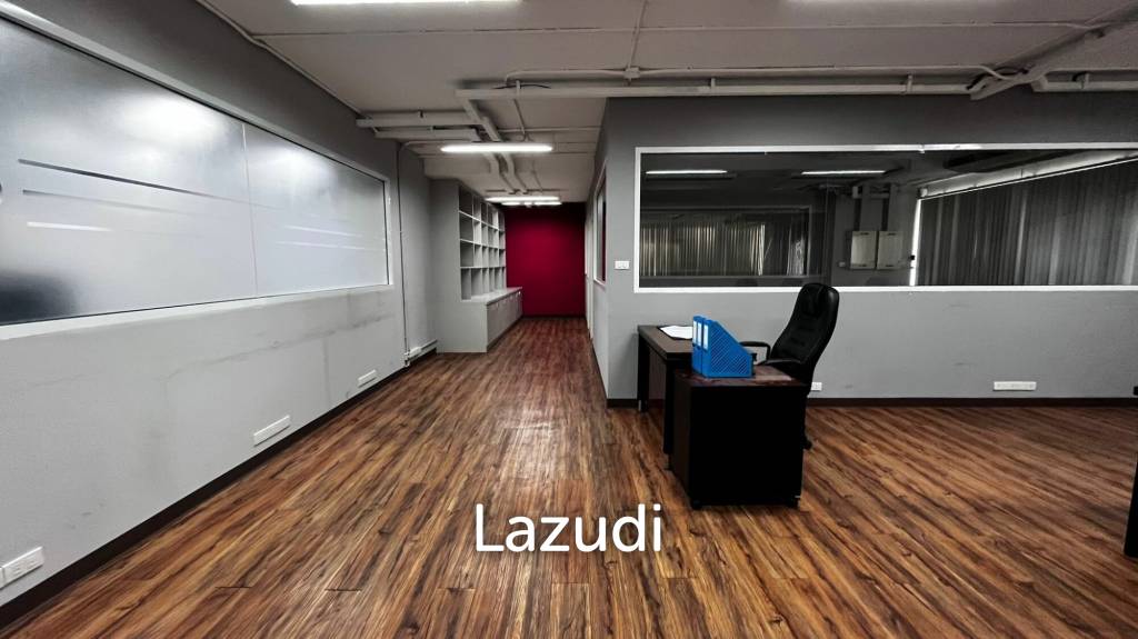 Office For Rent At Silom19 Building