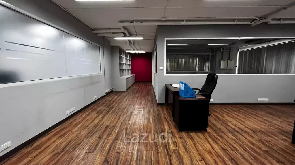 Office For Rent At Silom19 Building