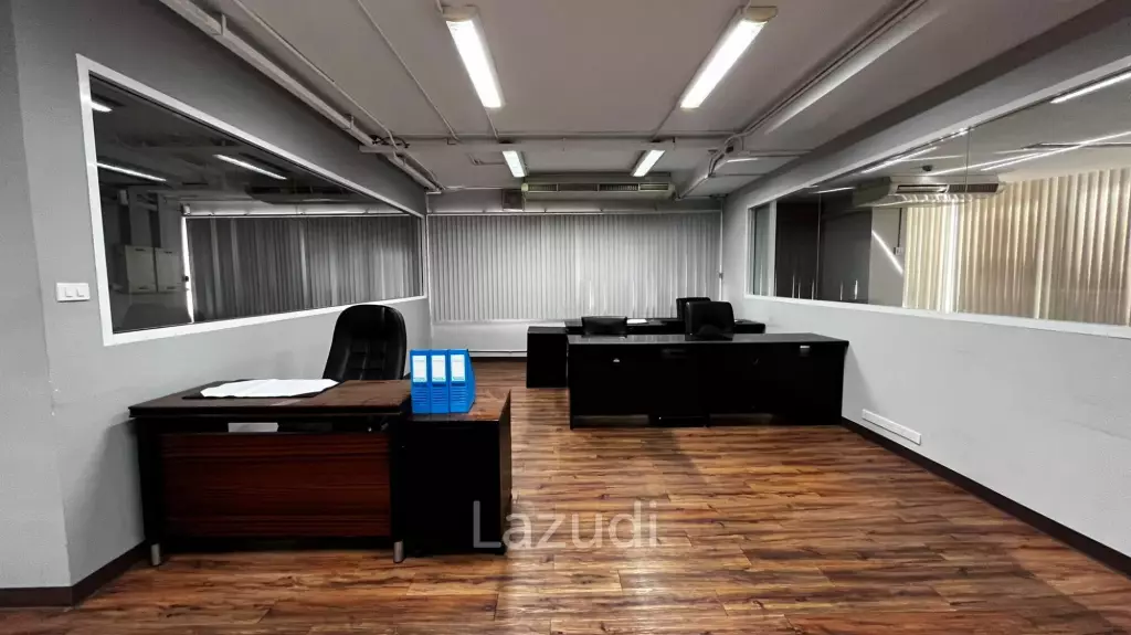 Office For Rent At Silom19 Building
