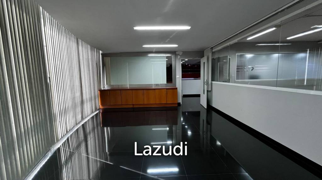 Office For Rent At Silom19 Building
