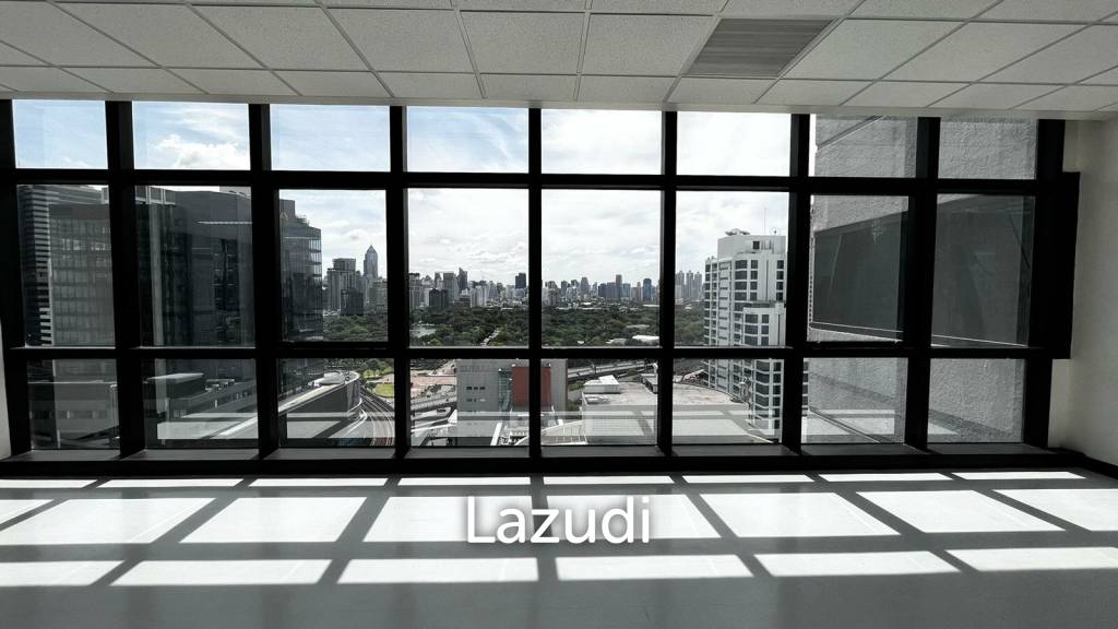 Office For Rent At Silom Complex