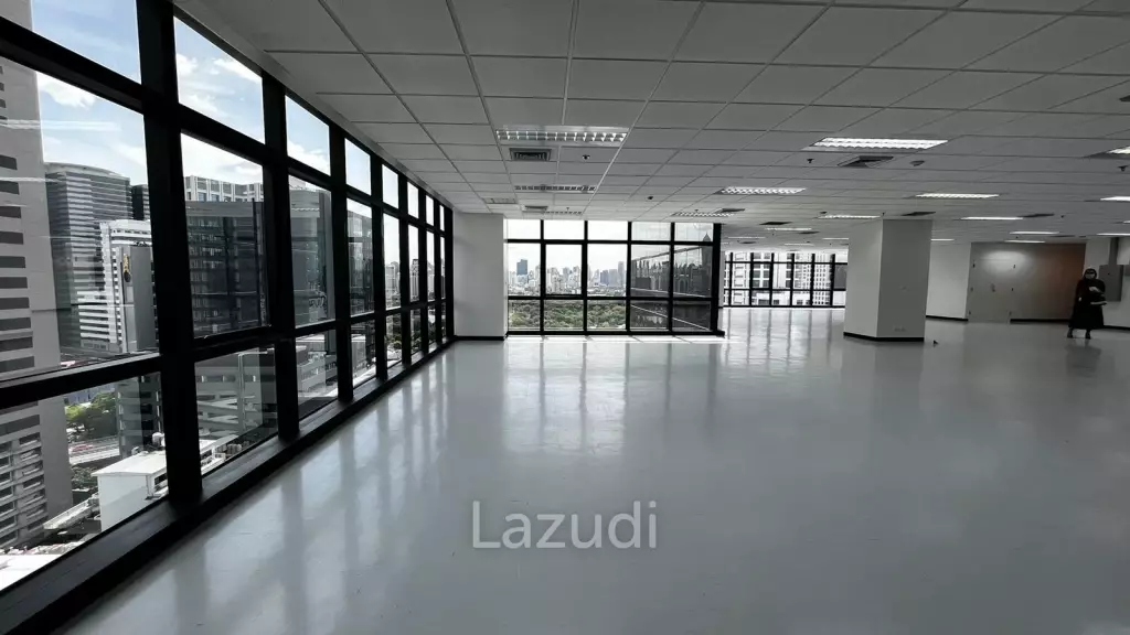 Office For Rent At Silom Complex