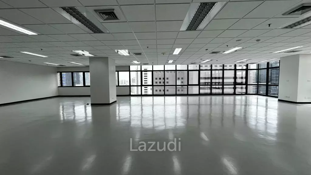 Office For Rent At Silom Complex