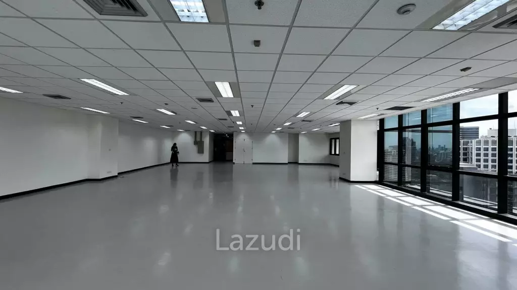 Office For Rent At Silom Complex
