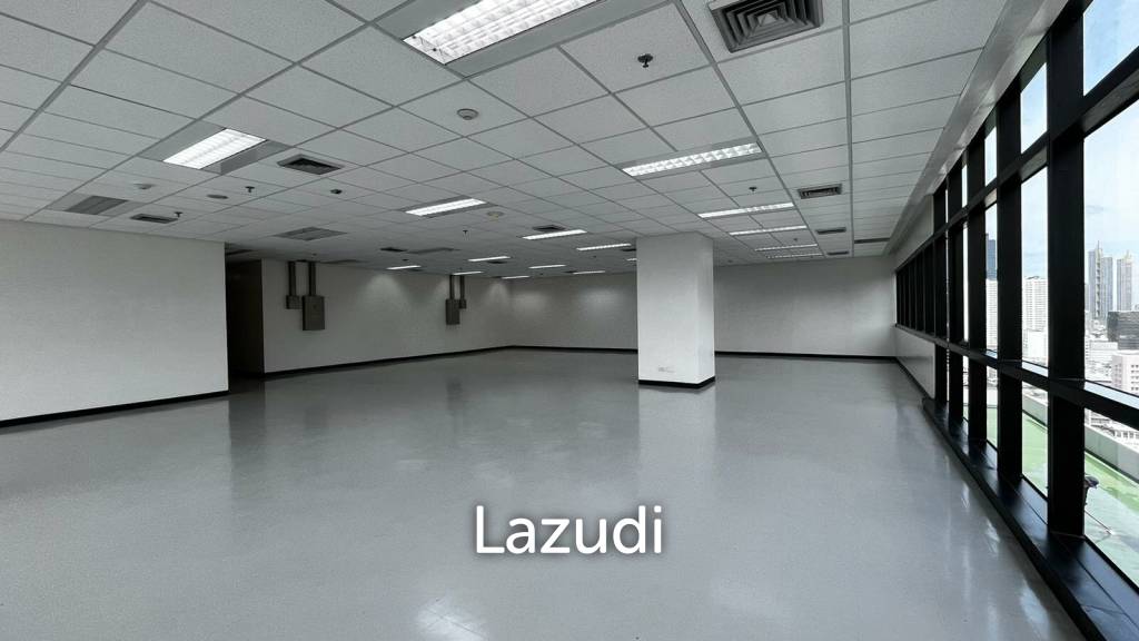 Office For Rent At Silom Complex