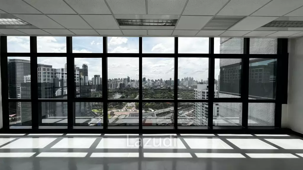 Office For Rent At Silom Complex