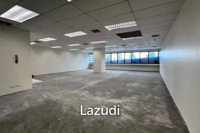 Office For Rent At Thaniya Plaza