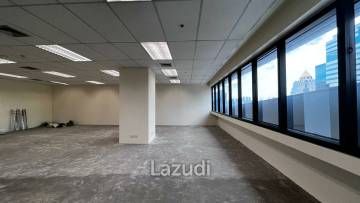 Office For Rent At Thaniya Plaza