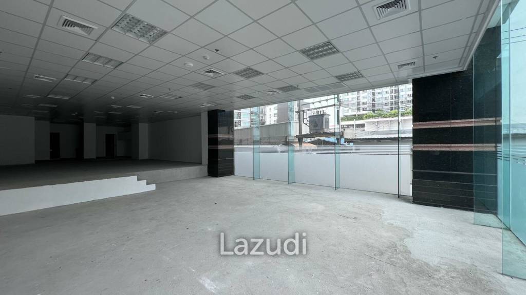 Retail For Rent At Le Concorde