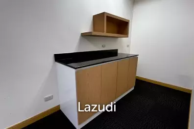 Office For Rent At Thaniya Plaza