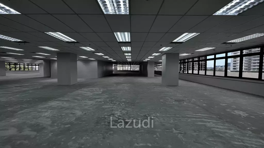 Office For Rent At Sindhorn Tower