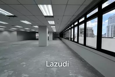Office For Rent At Sindhorn Tower