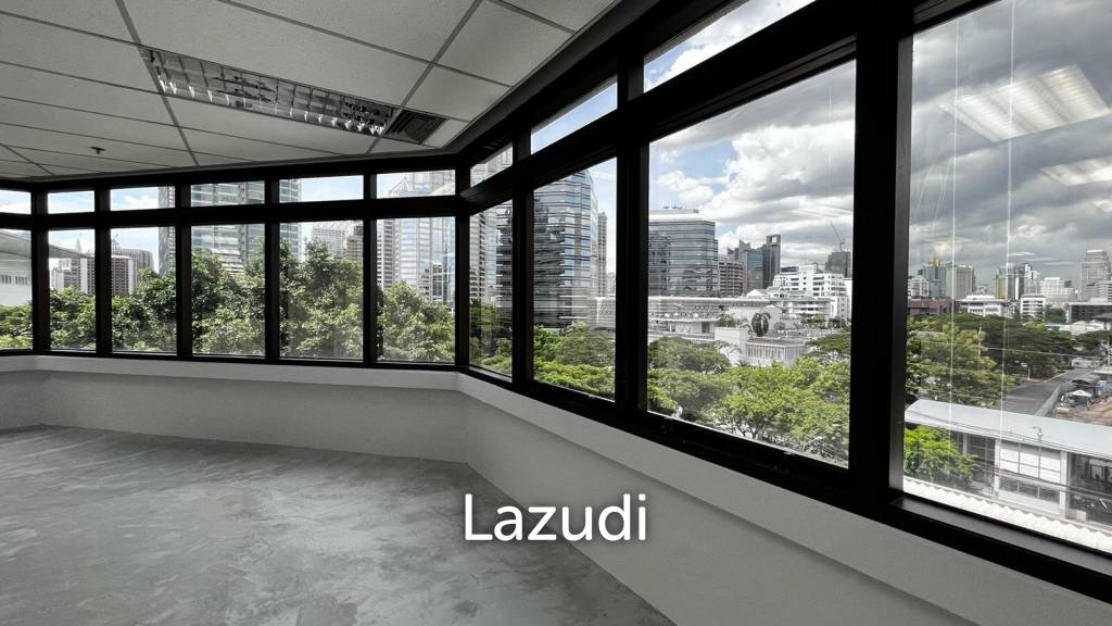 Office For Rent At Sindhorn Tower