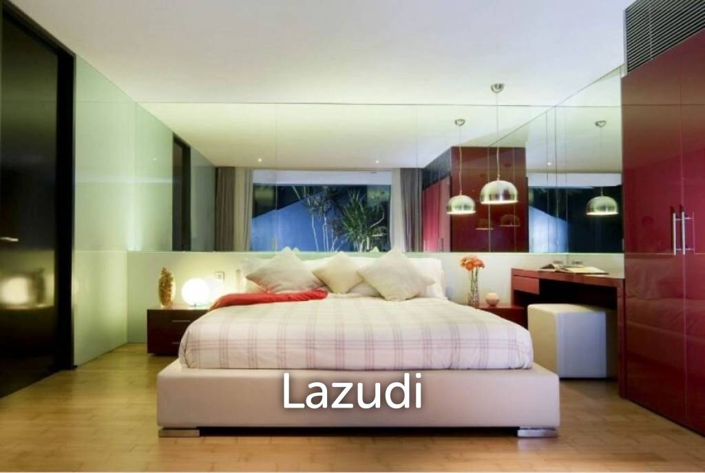 Modern designer 4 bedrooms villa fully furnished with sea views