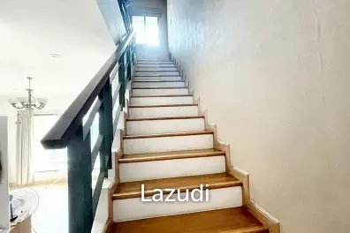 3 Bed 4 Bath 168 SQ.M The private onnut 36