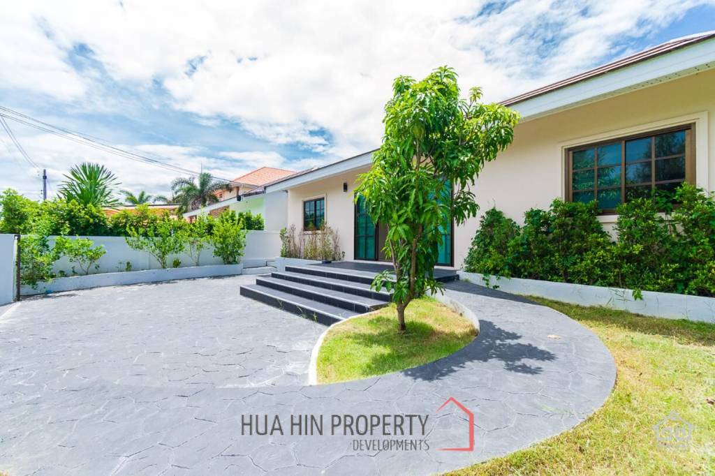 Great value 3 Bed Pool Villa for sale