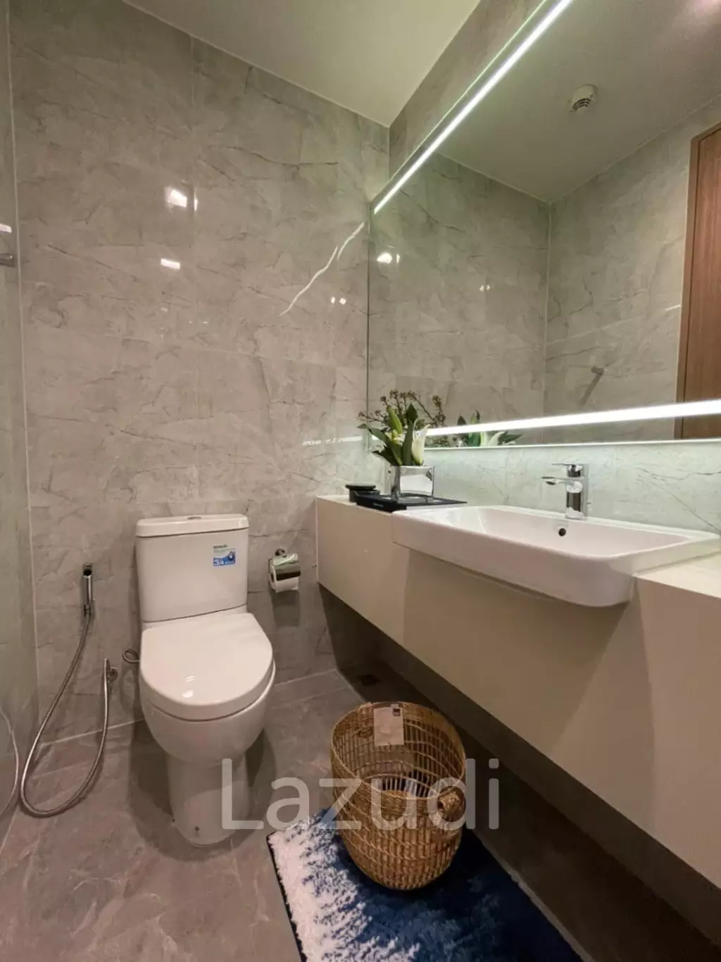 2 Bed 2 Bath 65 Sqm Condo For Rent