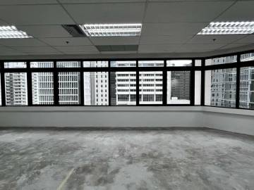 Office For Rent At Sindhorn Tower