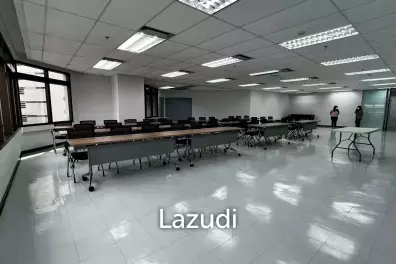 Office For Rent At Sindhorn Tower