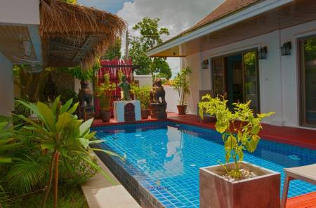 5 Bedroom 5 Bathroom Pool Villa in Phuket