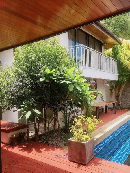 5 Bedroom 5 Bathroom Pool Villa in Phuket