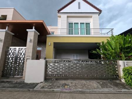 6 Bedroom Private Pool Villa