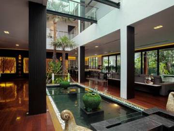Modern 4 bedroom villa for rent and sale