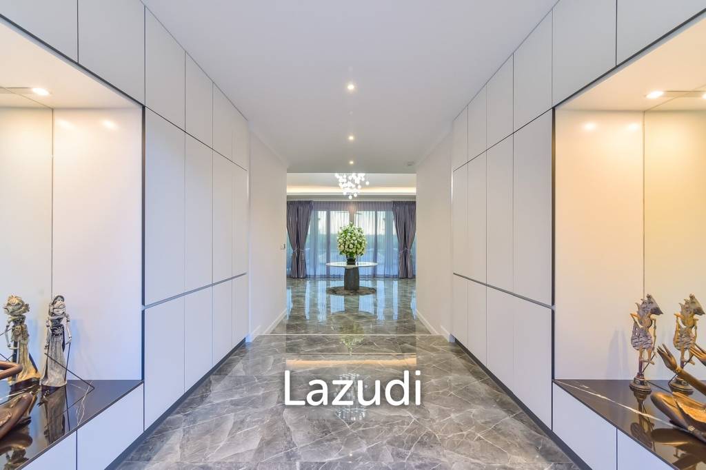 3,800 Sqm 5 Bed 6 Bath Villa For Sale