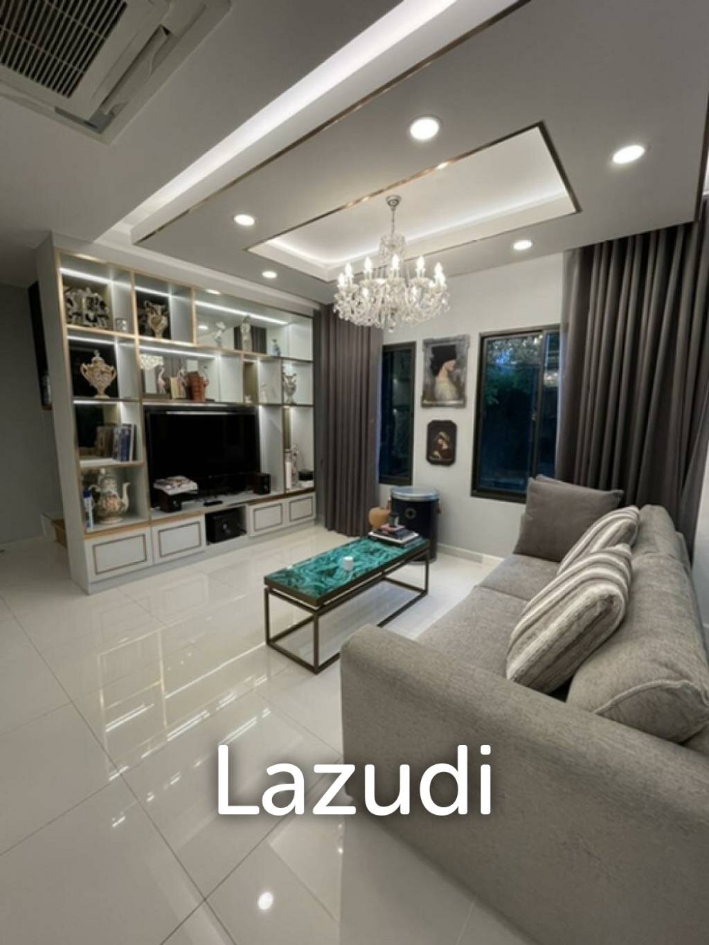 5 Bed 5 Bath House For Sale