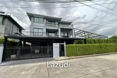 5 Bed 5 Bath House For Sale