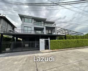 5 Bed 5 Bath House For Sale