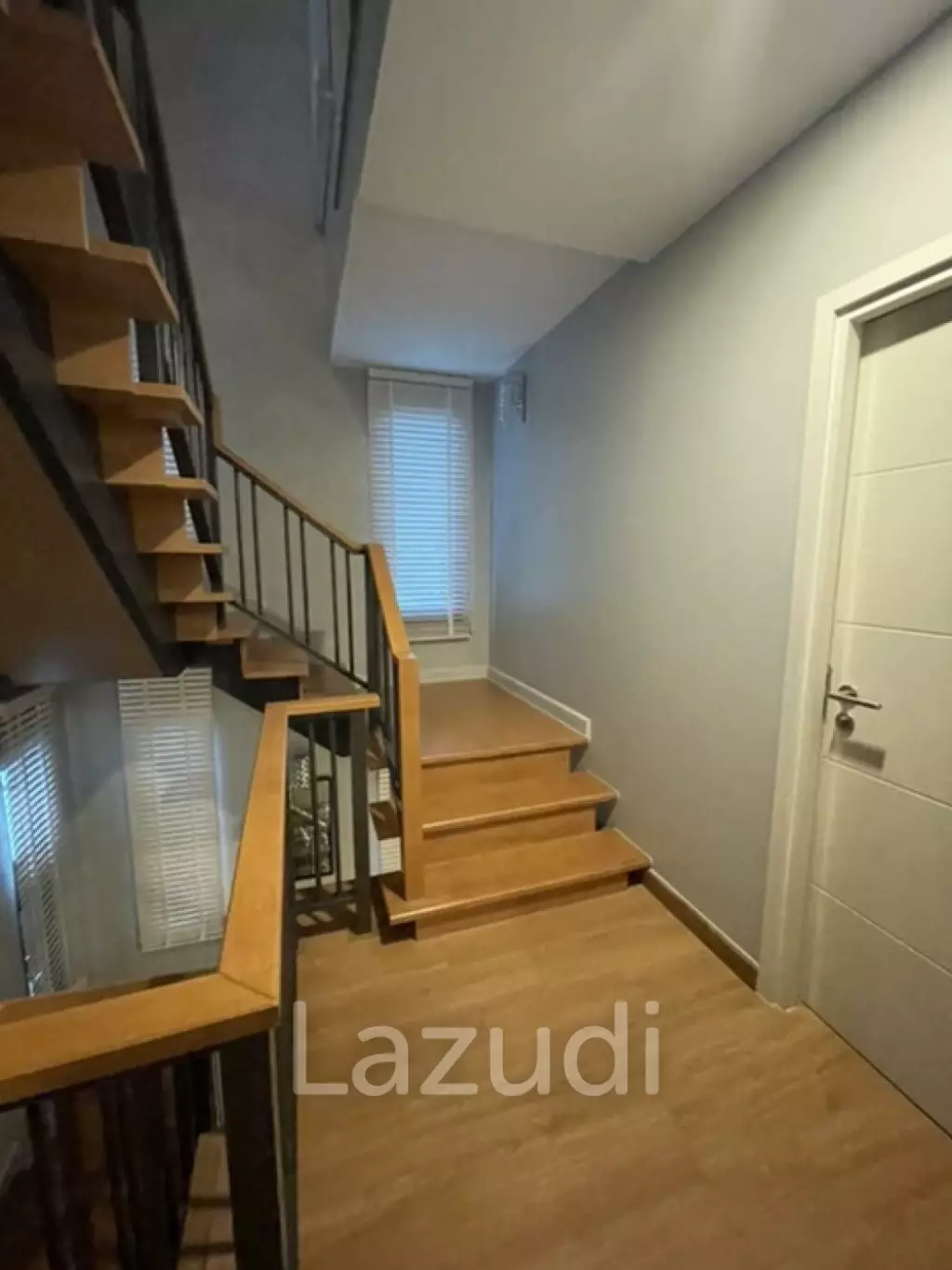 5 Bed 5 Bath House For Sale