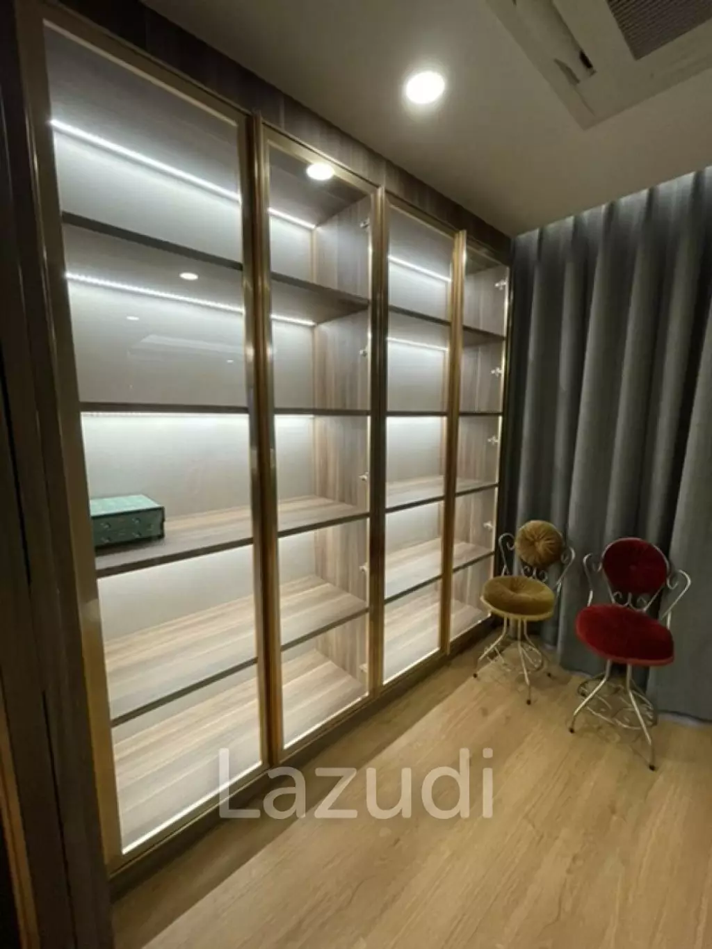 5 Bed 5 Bath House For Sale