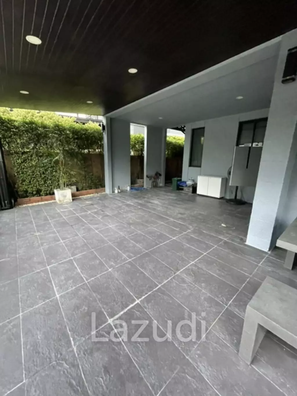 5 Bed 5 Bath House For Sale