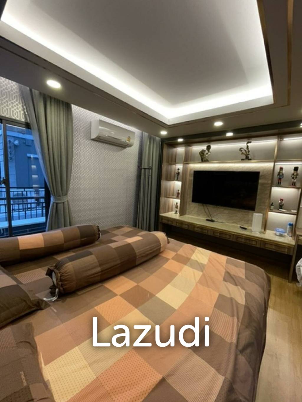 5 Bed 5 Bath House For Sale