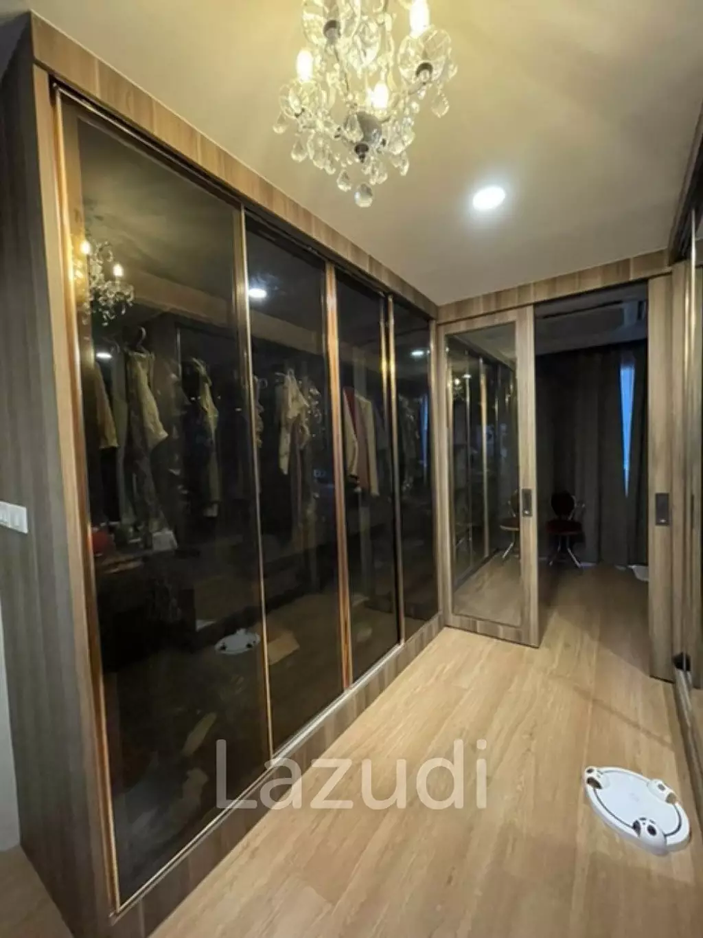 5 Bed 5 Bath House For Sale