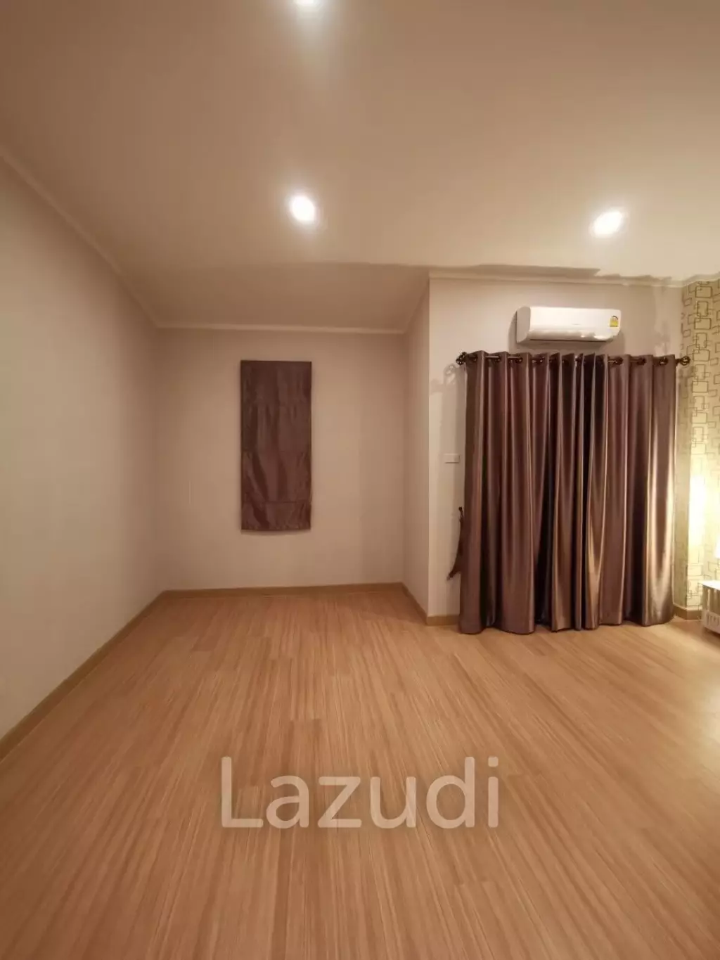 Beautiful Townhouse for Sale in Chiang Mai