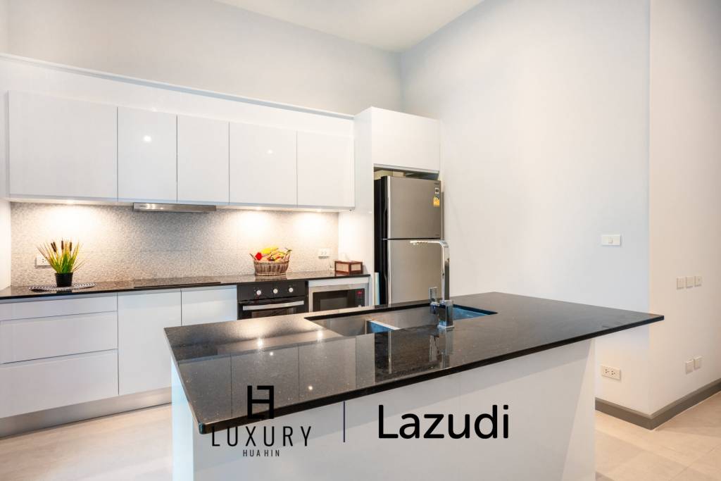 700 ตร.ม 2 เตียง 2 อาบน้ำ วิลล่า For ขาย