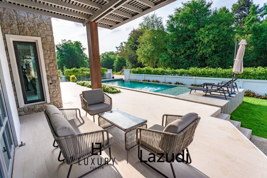 700 ตร.ม 2 เตียง 2 อาบน้ำ วิลล่า For ขาย