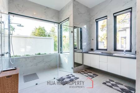 2 Bed 2 Bath 171 Sqm Amariya Villas
