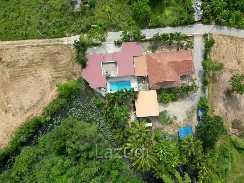 Great  Value 9 Bed Pool Villa with large land plot