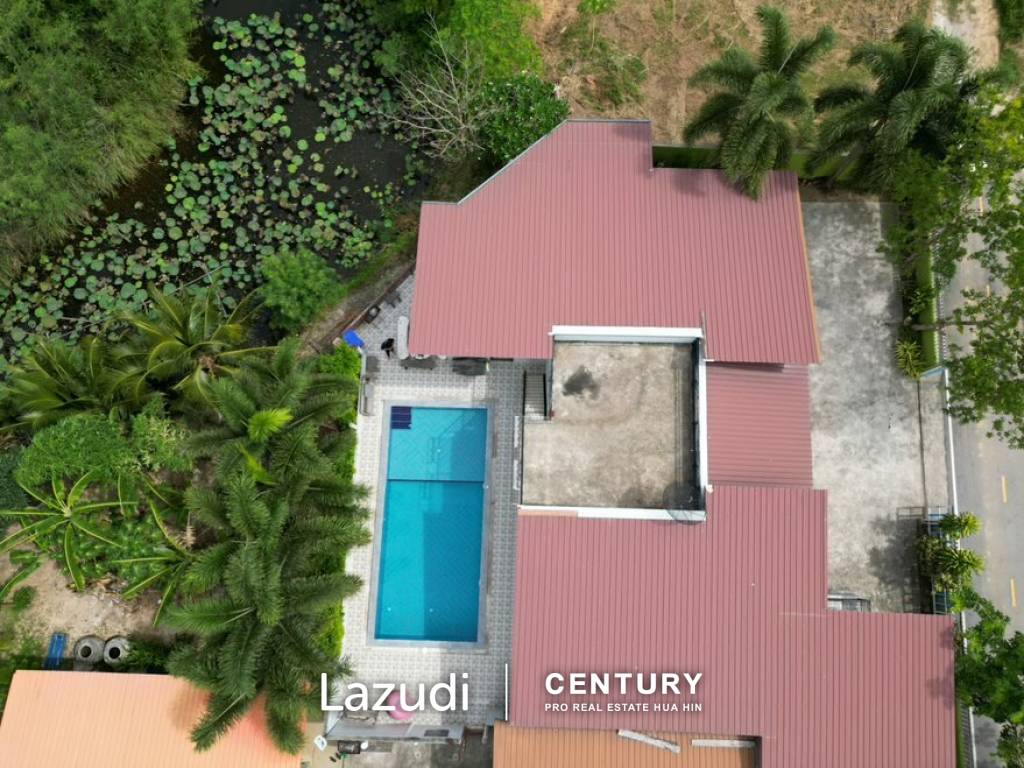 Great  Value 9 Bed Pool Villa with large land plot