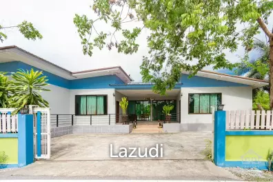 Great  Value 9 Bed Pool Villa with large land plot