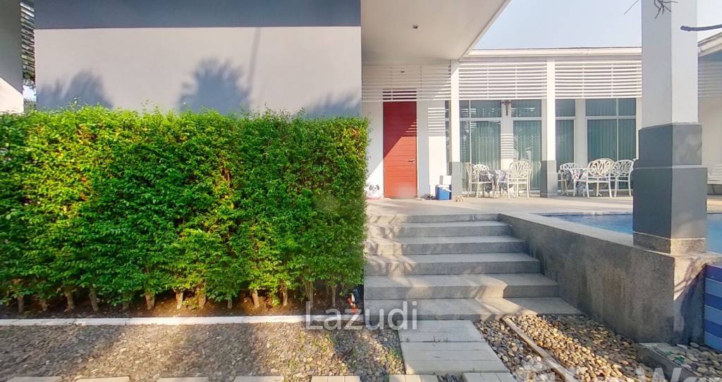 3 Bed 2 Bath Pool Villa For Sale in Cha-Am