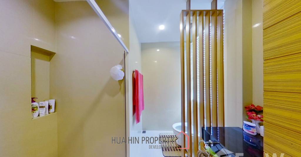 3 Bed 2 Bath Pool Villa For Sale in Cha-Am