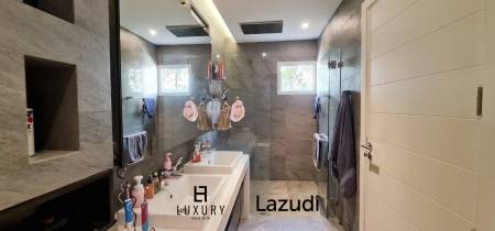 476 metro cuadrado 3 ` 3 Baño Villa de Venta