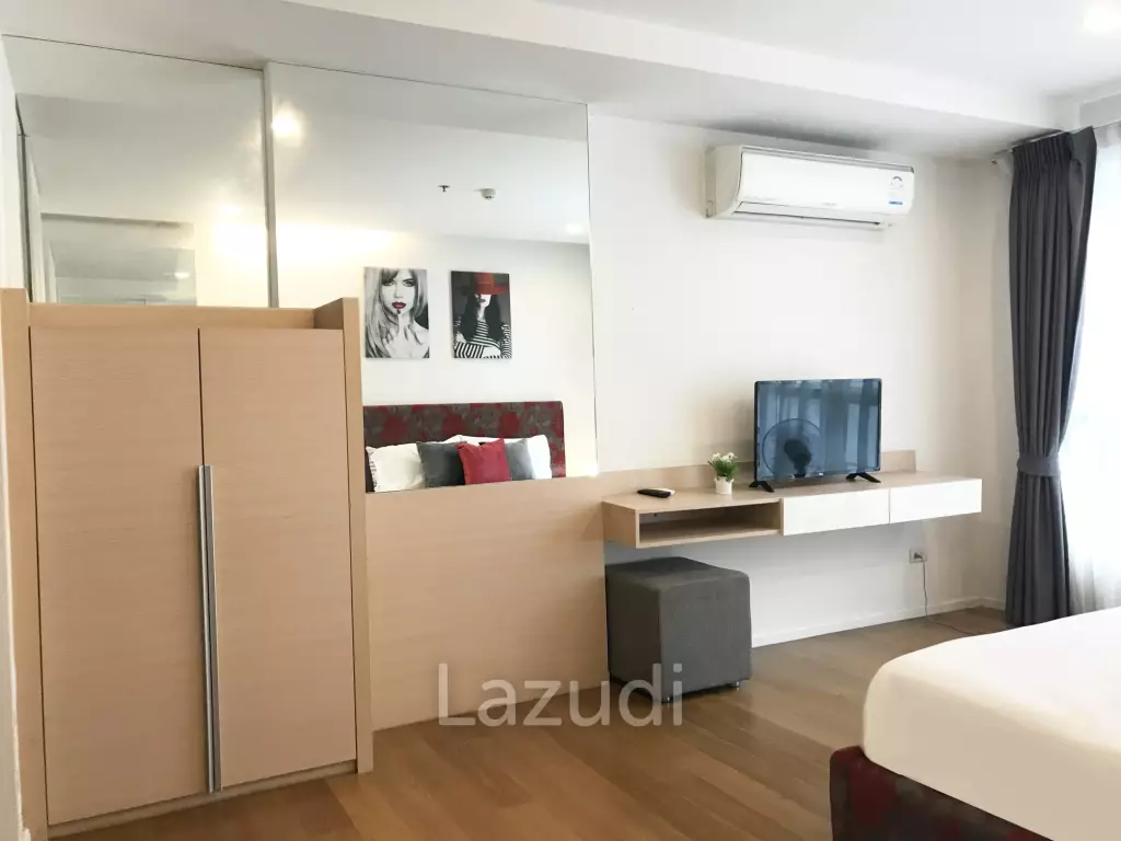 Studio 1 Bath 28.1 Sqm Condo For Sale