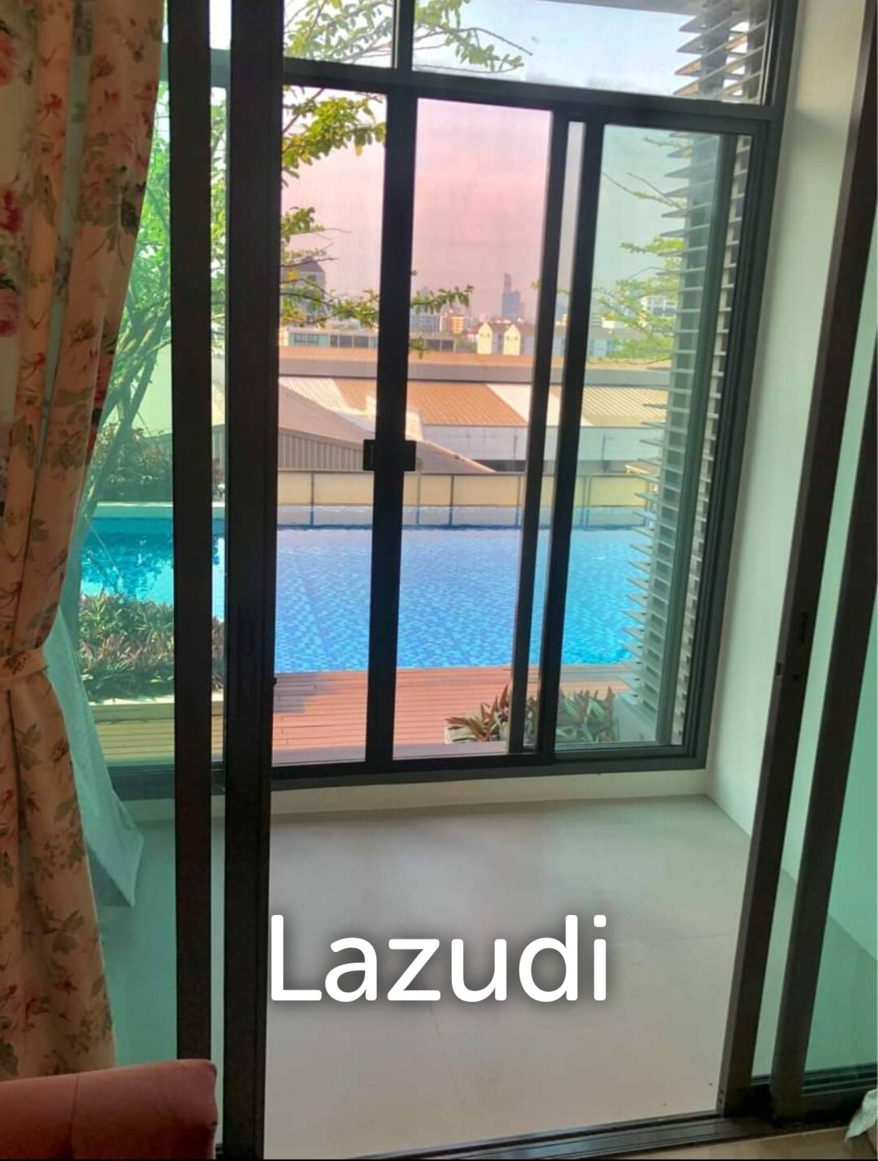 2 bed 1 bath 44 Sqm Condo for Sale in Ideo Blucove Sukhumvit