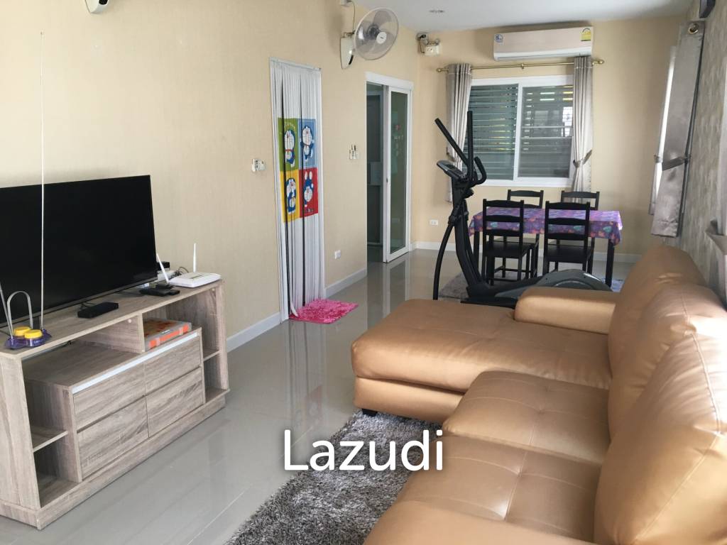 3 Bed 3 Bath Townhouse For Sale in Chiang Mai