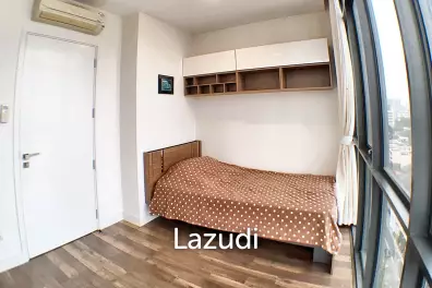 2 Bed 2 Bath 76 SQ.M The Room Sukhumvit 62